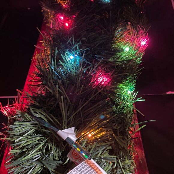 Merrybrite Lighted Garland 25ft Colored Lights Green Garland Christmas Holiday - Picture 6 of 6